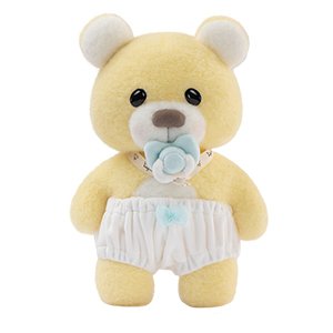 Light yellow baby bear